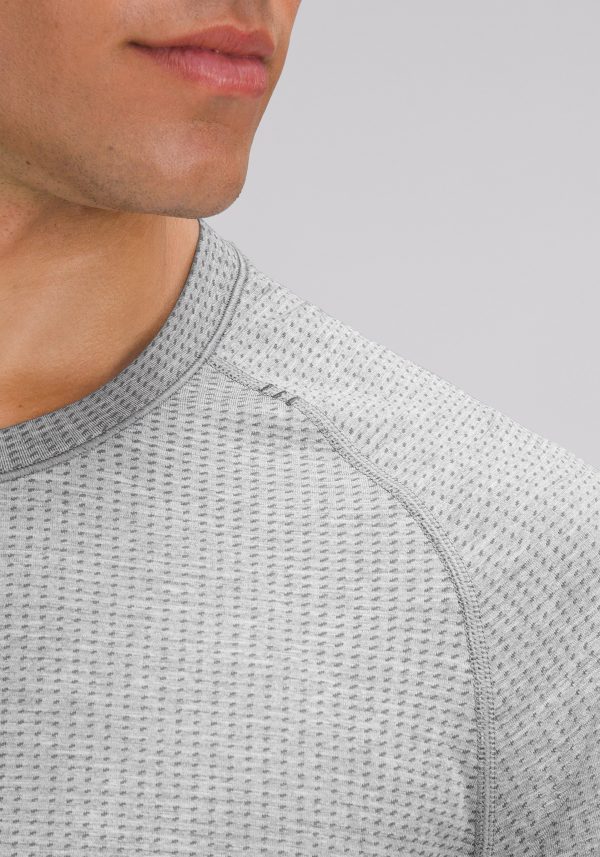 Metal Vent Tech Short-Sleeve Hot on Sale - Image 5